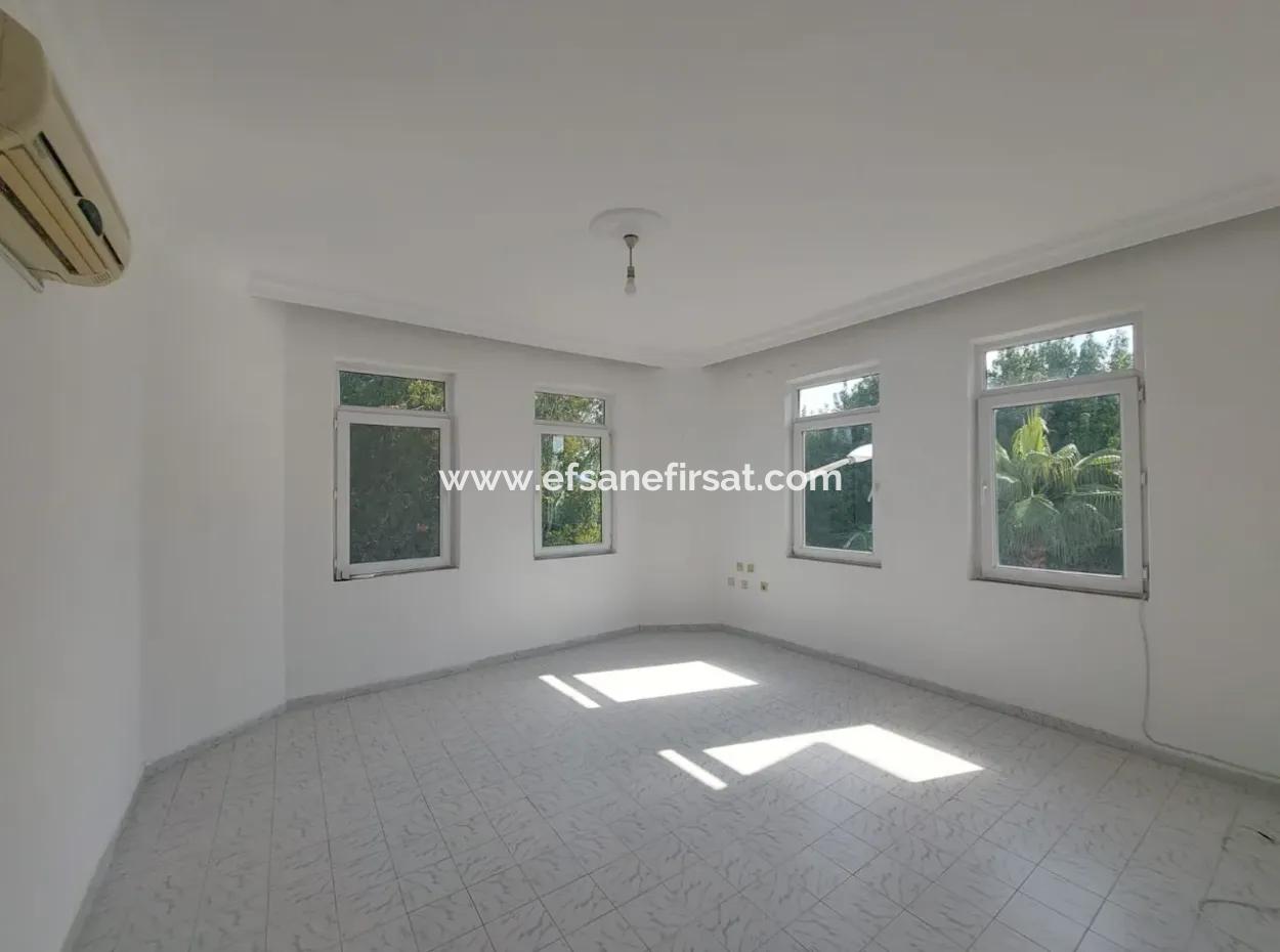 In The Center Of Dalyan, Muğla, 2 1 Unfurnished Apartment For Rent
