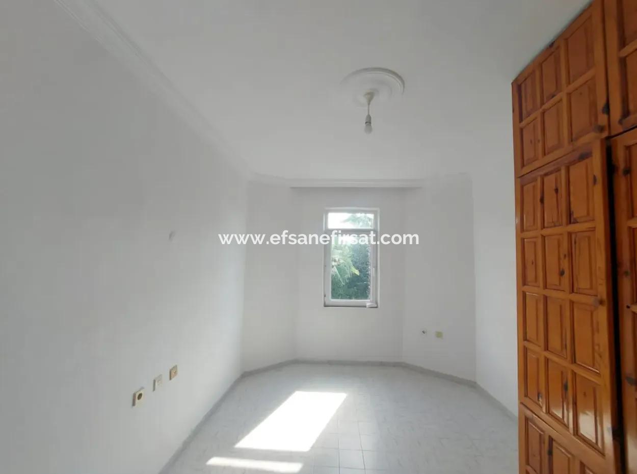 In The Center Of Dalyan, Muğla, 2 1 Unfurnished Apartment For Rent