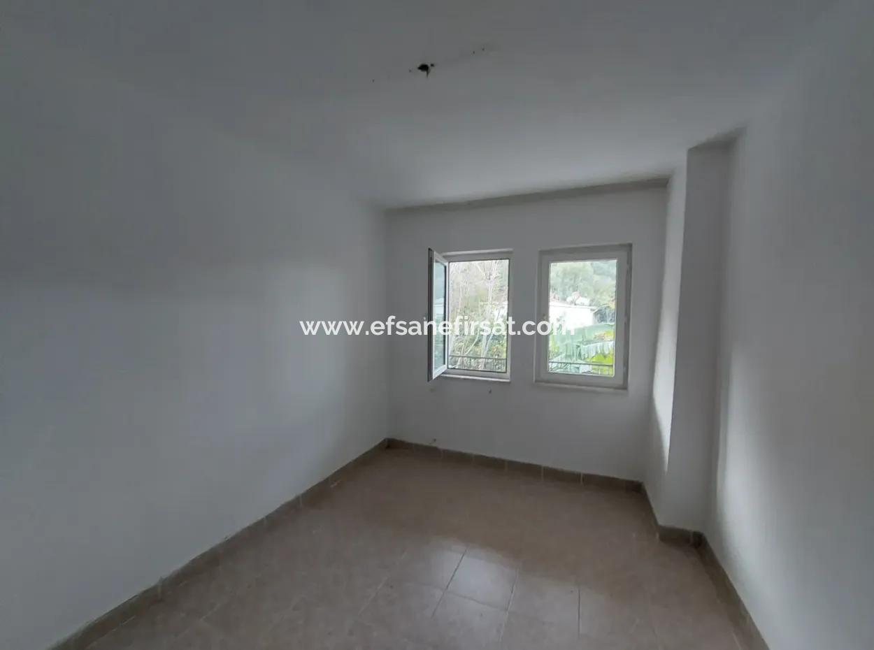 Ortaca Marmarlıda Garden 150 M2, 3 1 Upper Floor Unfurnished Flat For Rent