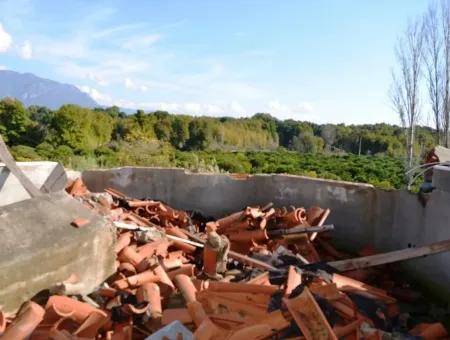 Villa For Sale In Koycegiz Lake Up Near