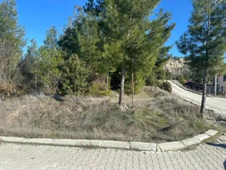 455 M2, 250 M2 Land With Construction Rights For Sale In Acıpayam Kelekçi