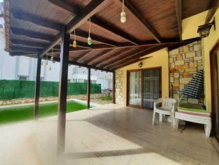 Furnished 3 1, 2 Duplexes With Swimming Pool On A 700 M2 Plot In Dalyan, Muğla