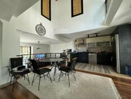 250 M2, 5 1 Duplex In Izmir Güzelbahçe Kahramandere Is For Sale Or Partially Bartered