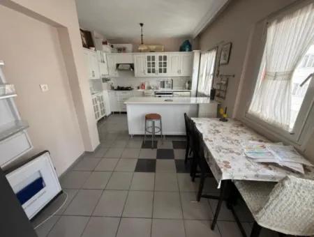 3 1 160M2 Closed Kitchen Flat For Sale In Ortaca Center.