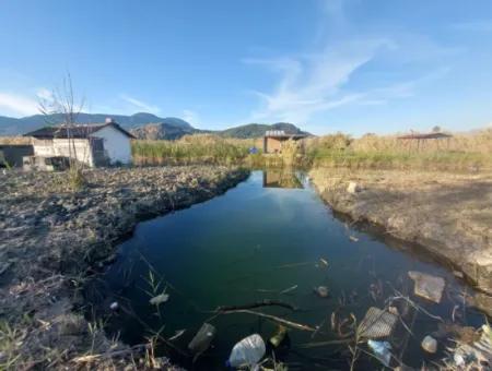 Container With Boat Mooring Place By The Canal In Muğla Ortaca Dalyan – For Sale