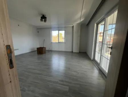 Ortaca Gölbaşı 2 1, Large Apartment With Closed Kitchen For Rent