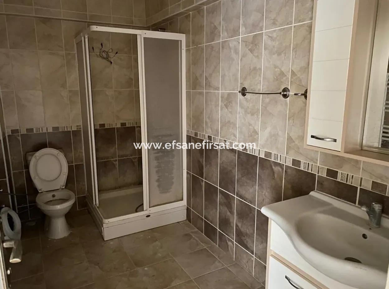 Ortacada 200 M2 Lüks Kaloriferli Daire Satılık