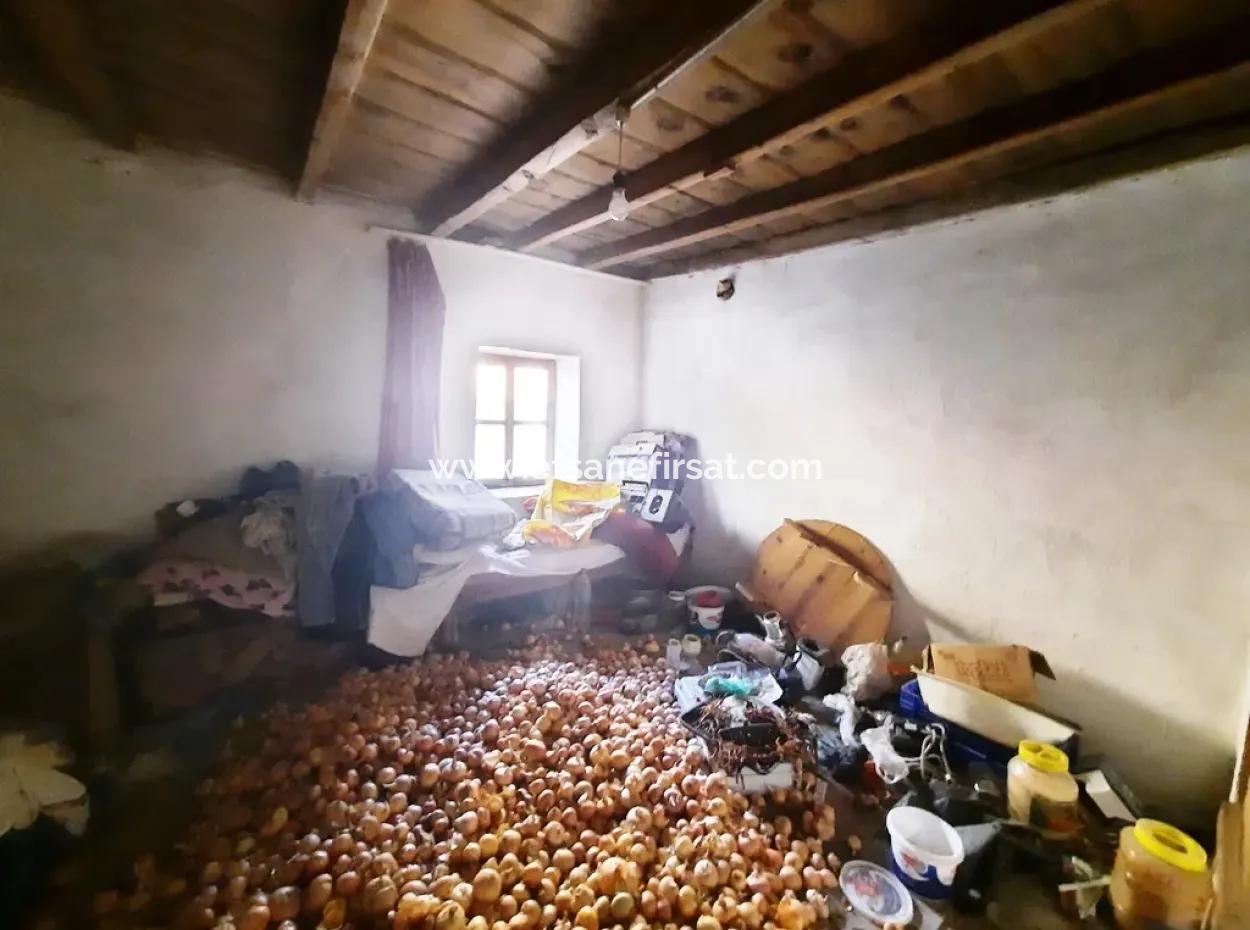 Denizli Çameli İmamlarda Satılık Müstakil 2 Katlı Ev