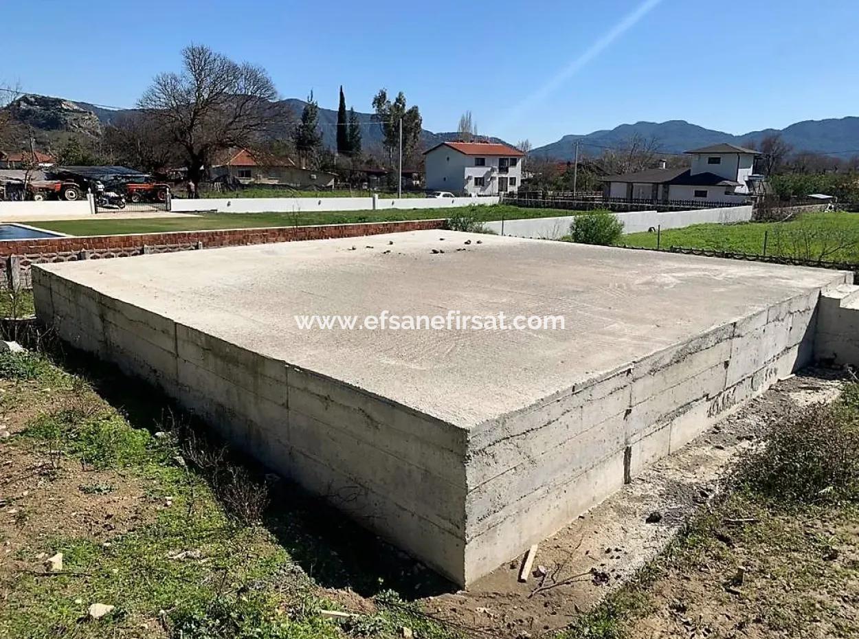 Köyceğiz Çandırda Satılık Göl Manzaralı İmarlı Arsa