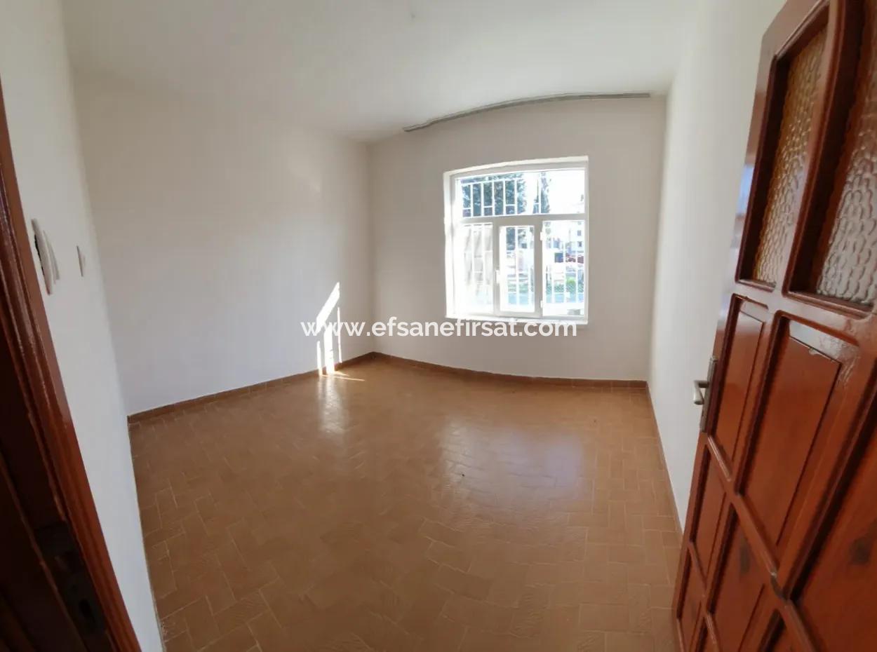 Ortaca Çaylıda Satılık Kelepir 2 Katlı Müstakil Bina