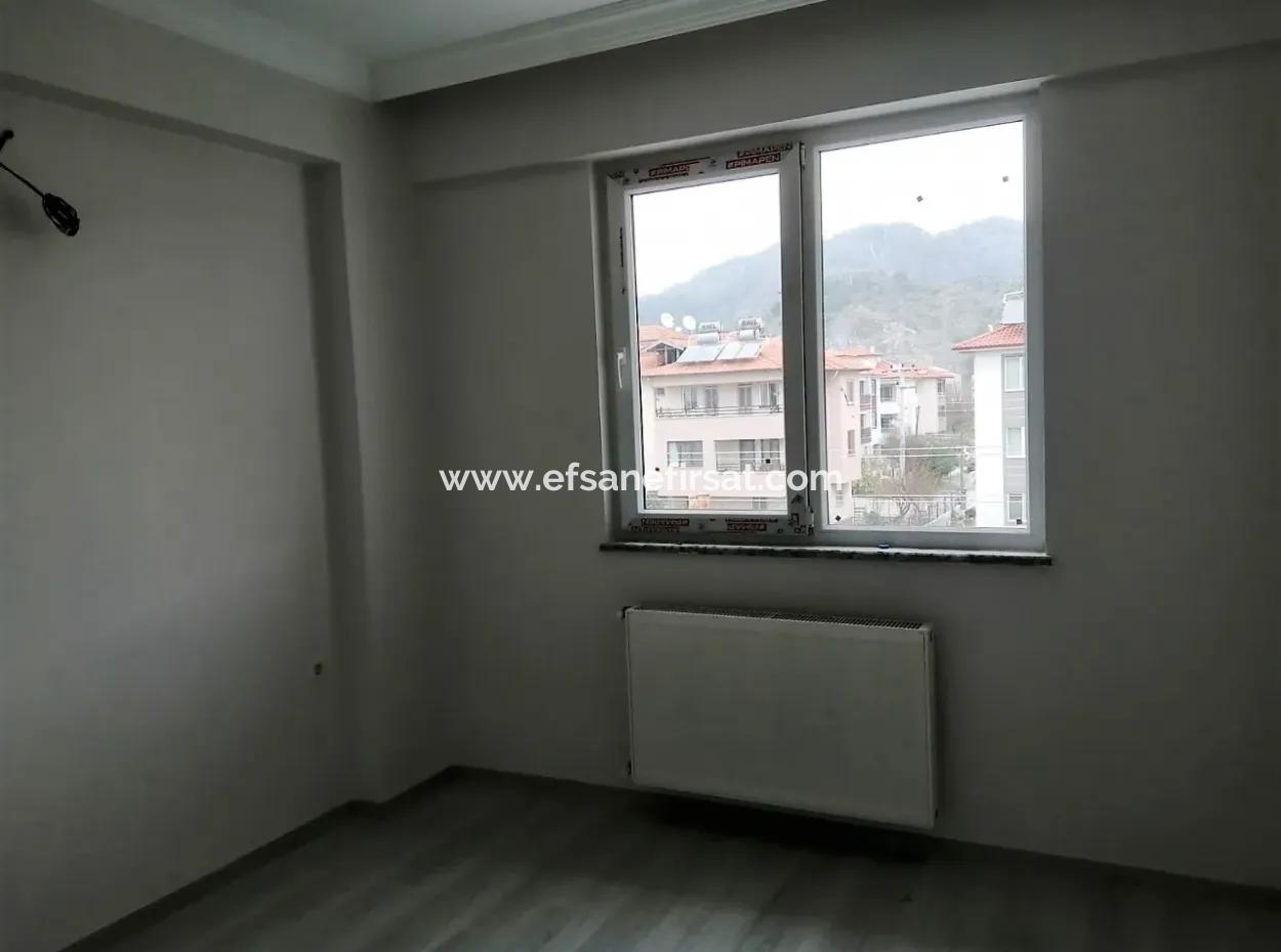 Ortaca Bahçelievlerde Satılık 3+1 135 M2 Sıfır Lüks Kaloriferli Daire