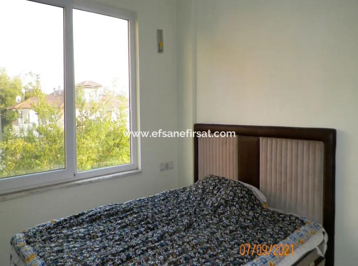 Muğla Ortaca Merkezde 2 Katlı Müstakil Ev Satılık