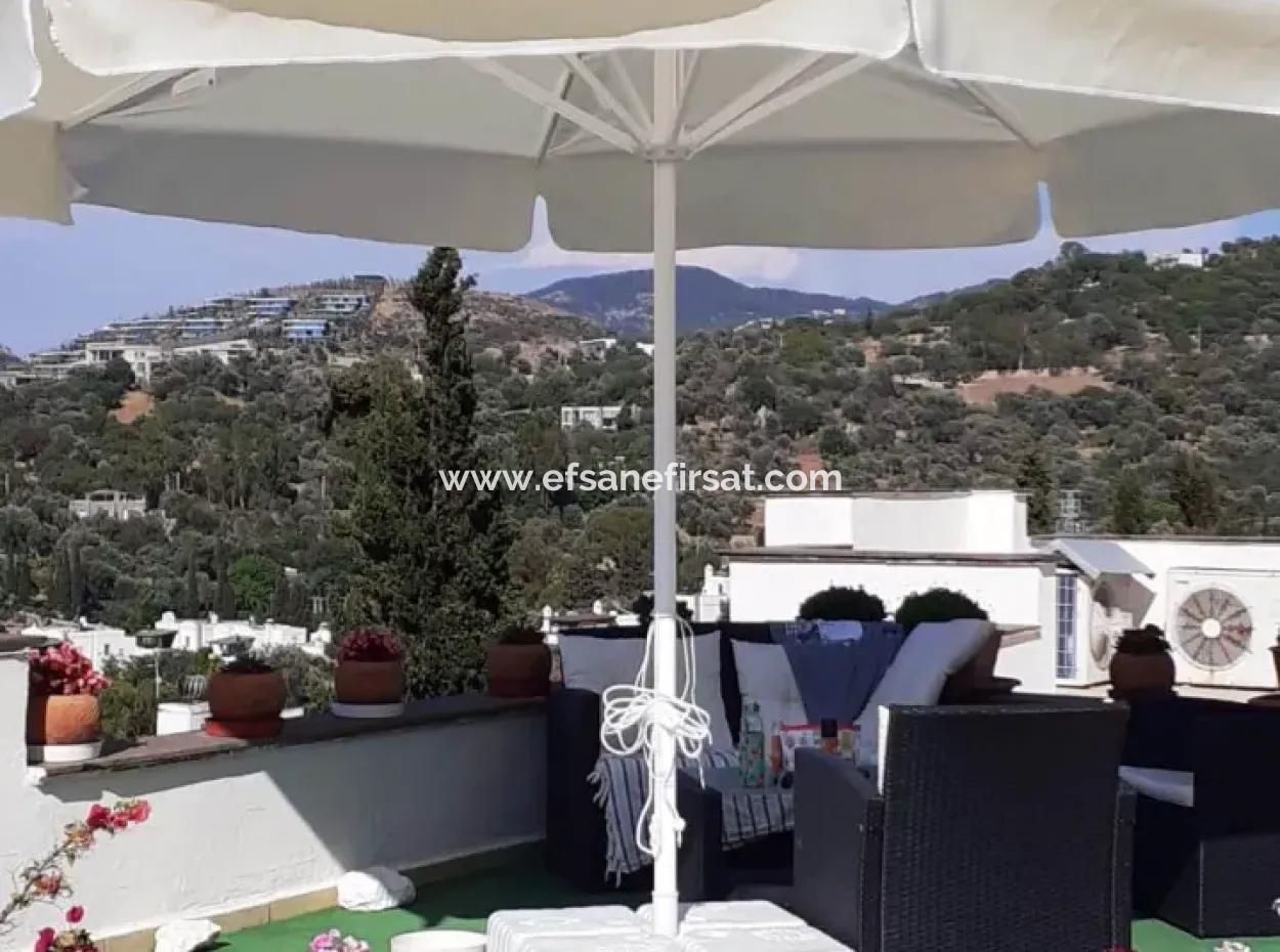 Yalıkavakta Deniz Manzaralı 2+1 Konut Kredisine Uygun Daire Satılık