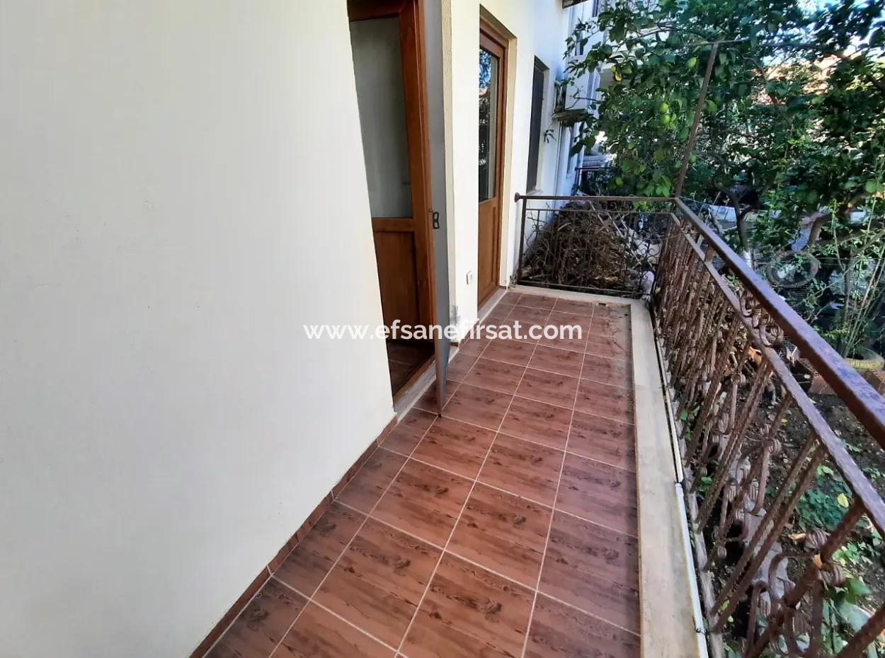 Muğla Ortaca Dalyanda Kiralık Yüzme Havuzlu 2+1 Giriş Kat Daire