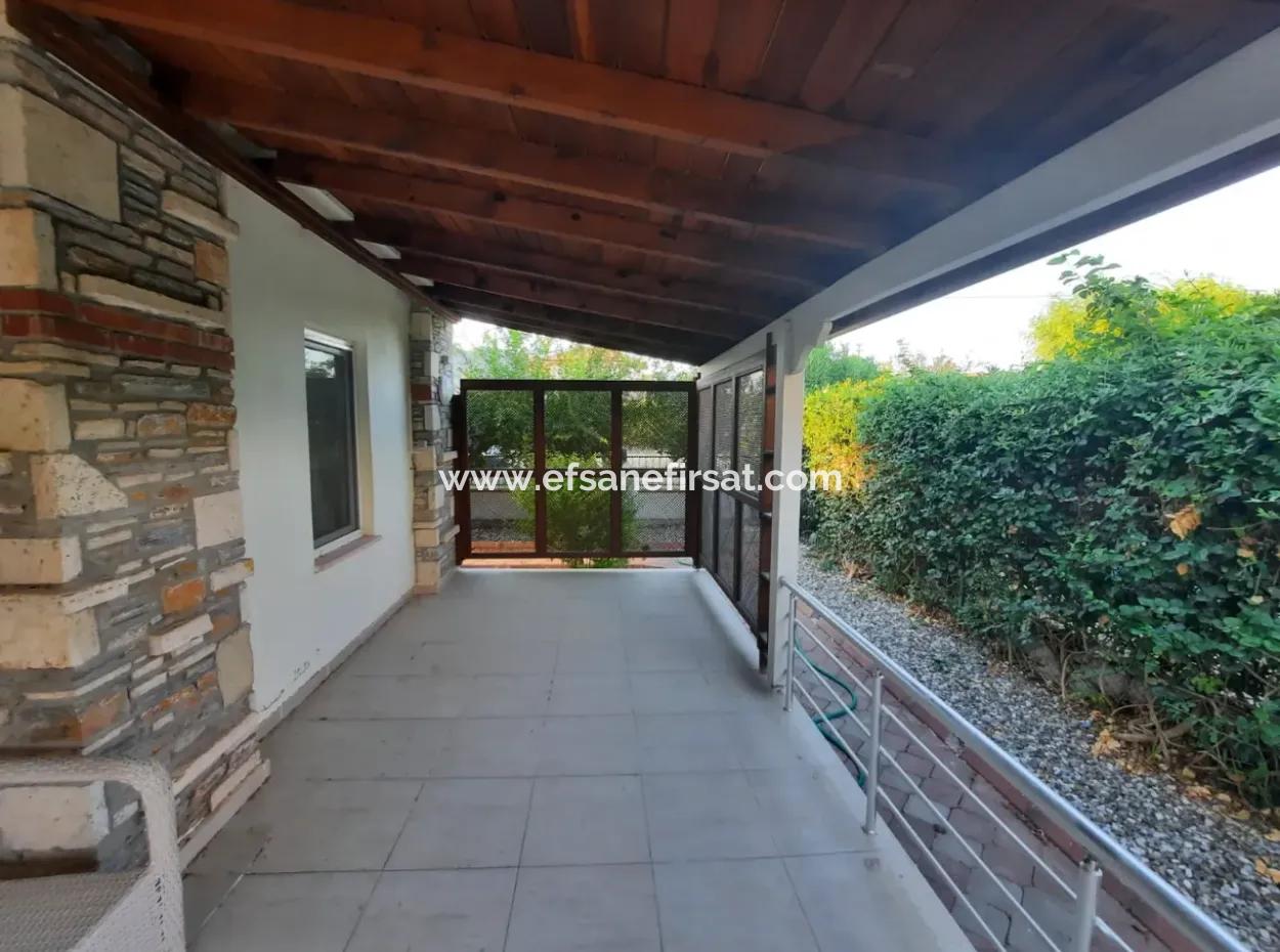 Muğla Ortaca Dalyanda Yüzme Havuzlu 2+1 Müstakil Villa Satılık