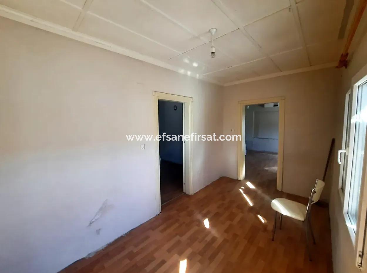 Köyceğiz Döğüşbelende 5179 M2 Bahçe İçinde 2 Adet Müstakil Ev Satılık