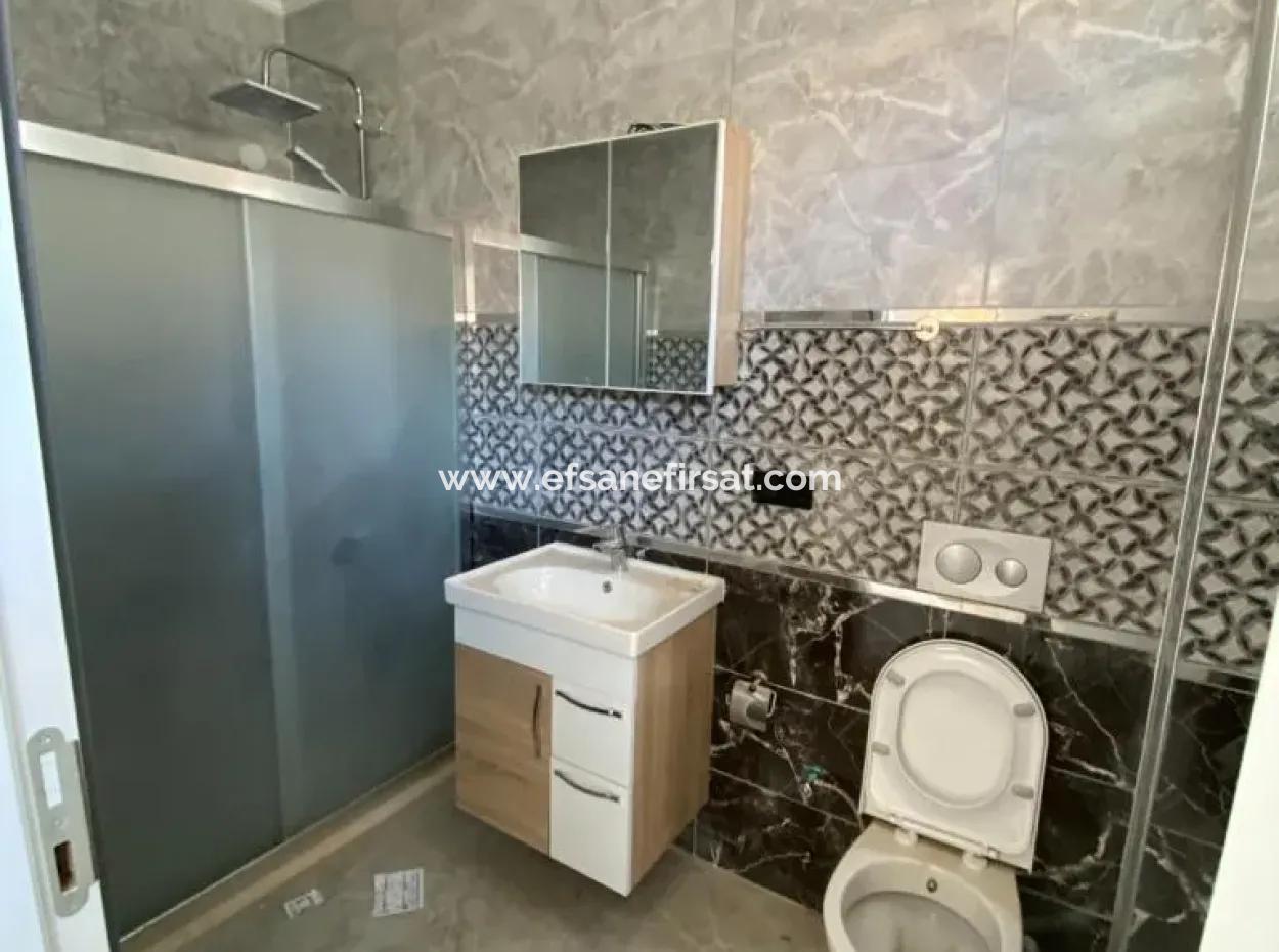 Muğla, Ortaca Cumhuriyet Mah. 400 M2 Arsada 4+1 Villa Satılık