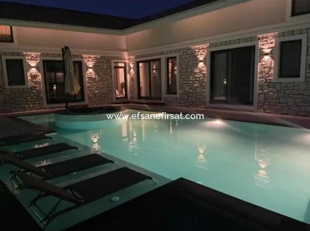 Muğla Ortaca Dalyan Da 6+1 Lüks Jakuzili Villa Günlük Haftalık Kiralık
