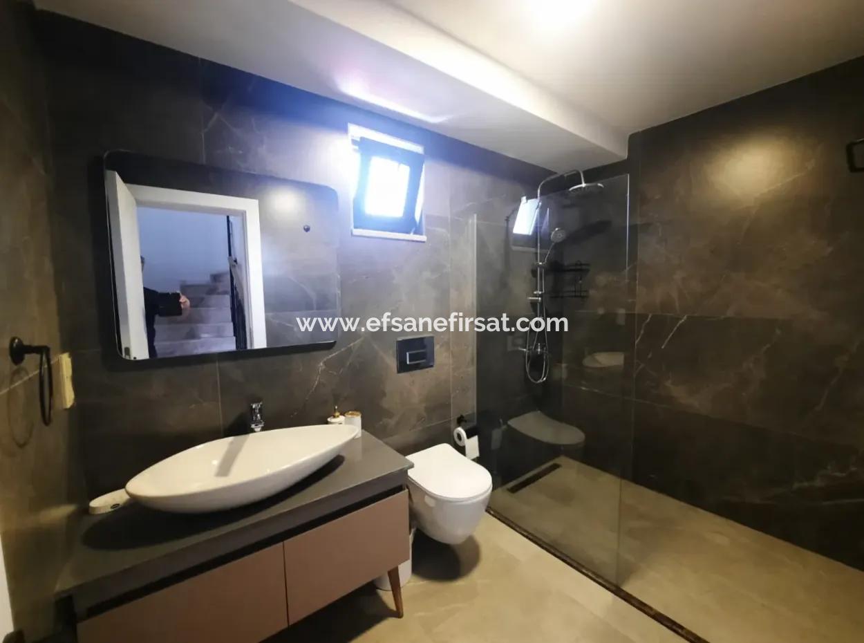 Muğla Dalyan Da Satılık Yüzme Havuzlu Sıfır, Eşyalı 5+1 Lüks Villa