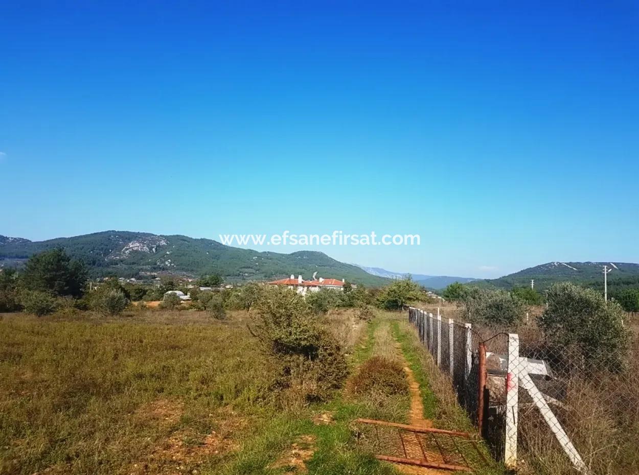 Ula Kızılağaçta Satılık Tarla