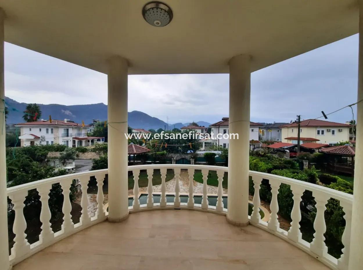 Dalyanda Müstakil 500 M2 Arsada 150 M2 4+1 Eşyalı Dubleks Yıllık Kiralık