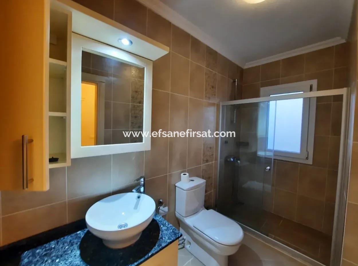 Dalyanda Müstakil 500 M2 Arsada 150 M2 4+1 Eşyalı Dubleks Yıllık Kiralık