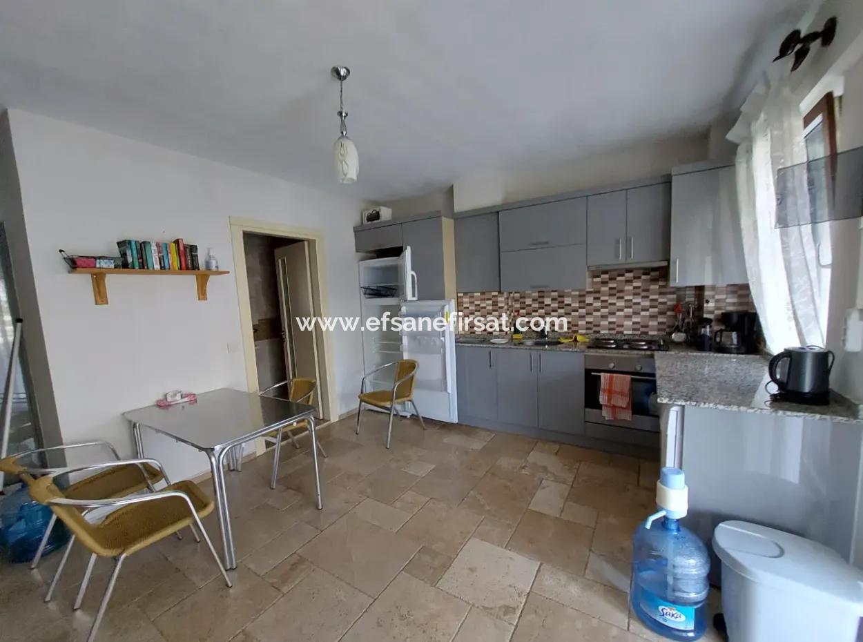 Muğla Dalyanda Kanala Sıfır 2+1 Site İçerisinde Satılık Villa