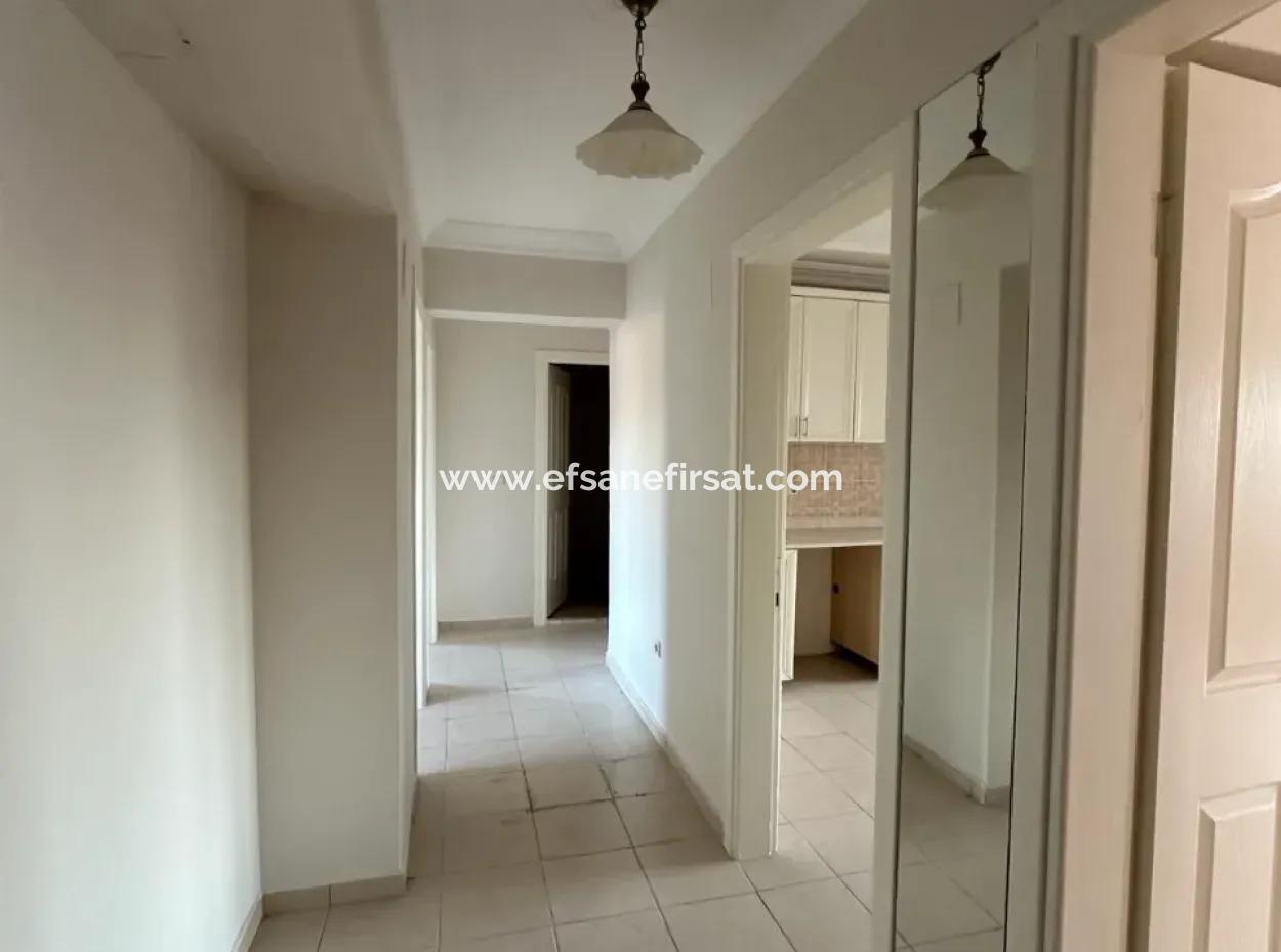 Bulvara Cephe 3+1 Kapalı Salon Ve Mutfak Daire Satılık