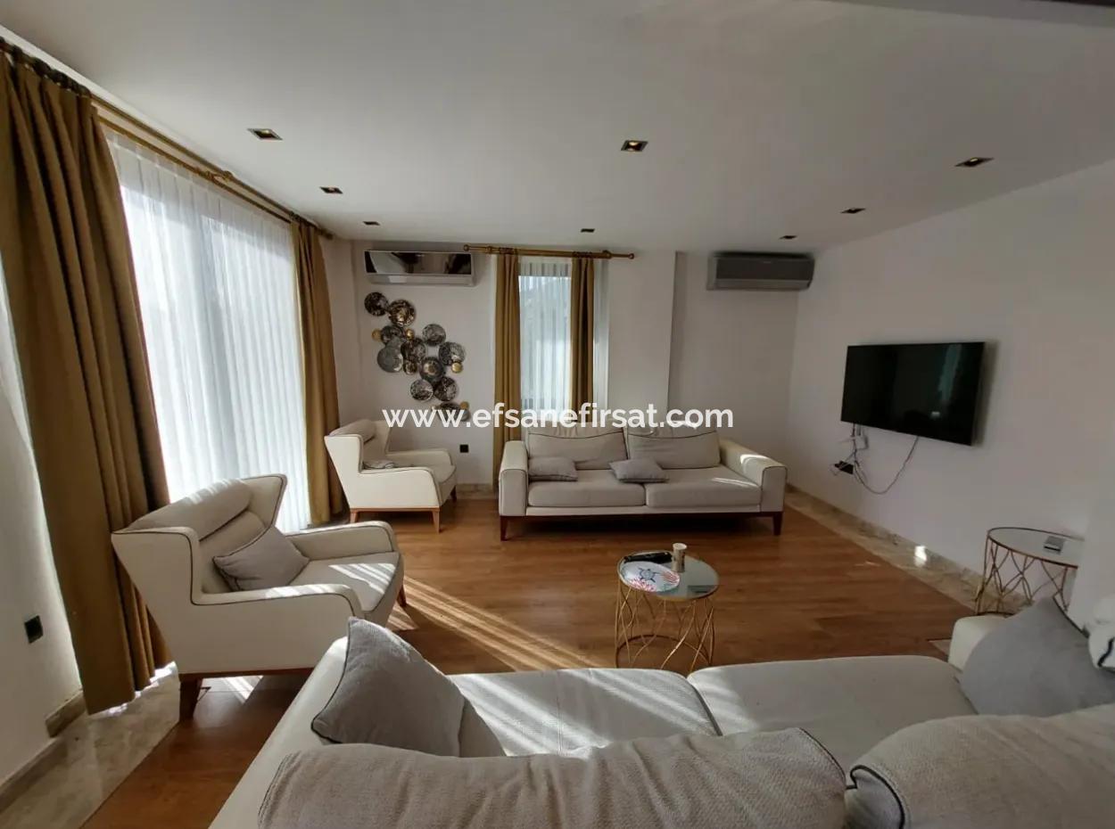 Muğla Ortaca Dalyan’da 770 M² Arsada 5+1 Havuzlu Müstakil Lüks Villa Satılık