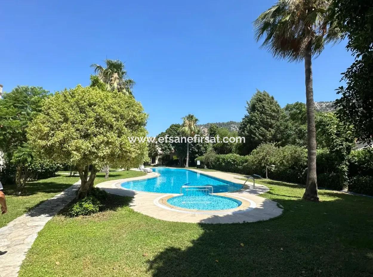 Dalyan Marmarlıda 160 M2 3+1 Lüks Villa Kiralık