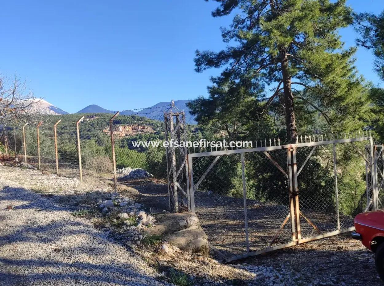 Antalya Finike Alacadağda Deniz Ve Doğa Manzaralı 8500 M2 Arazide 120 M2, 3+1 Tek Katlı Ev Satılık