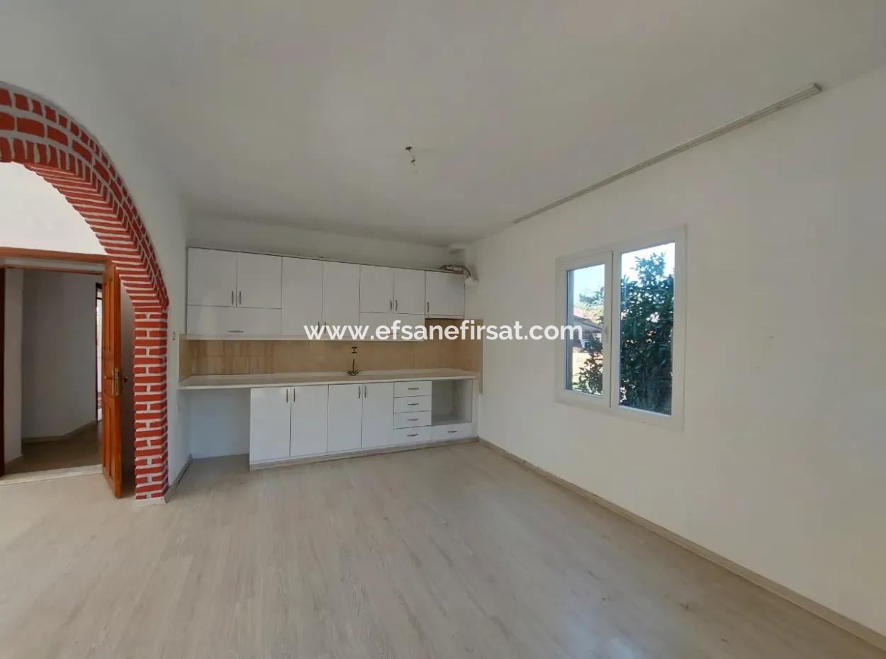 Ortaca Dalyanda Eşyasız  2+1, 120 M2 Giriş Kat  Daire Kiralık