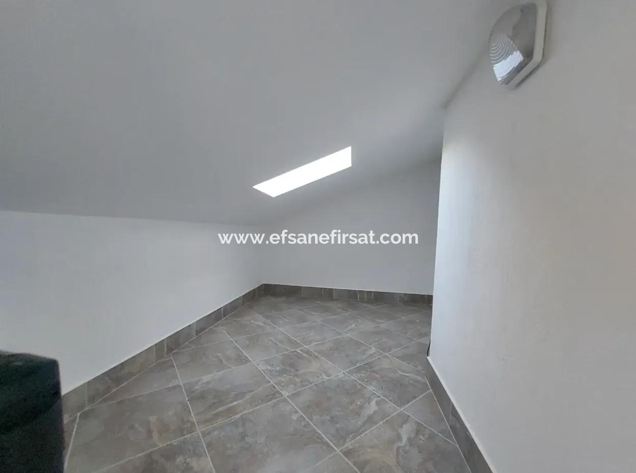 Muğla Dalyan Merkezde Yüzme Havuzlu 3+1 Fırsat Tripleks Satılık