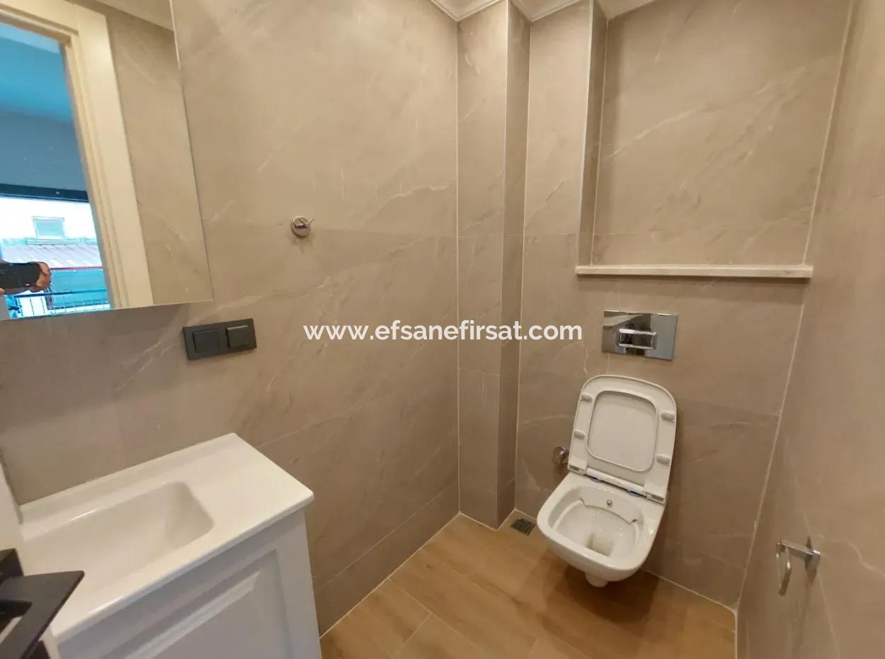 Muğla Dalyanda Sıfır 5+1 Lüks Tripleks Satılık