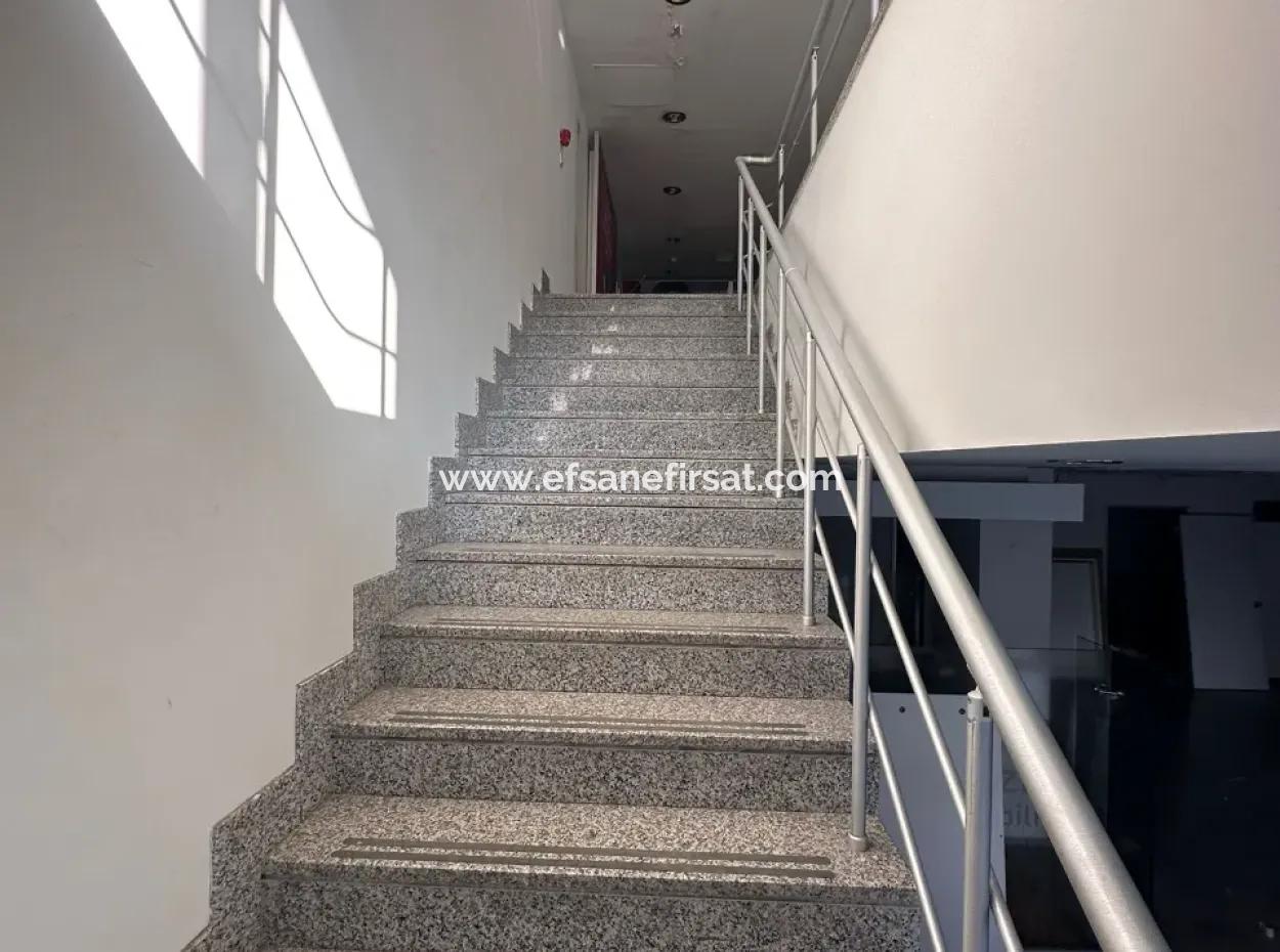 Ortacada Merkezi 460M2 Dubleks Dükkan Kiralık