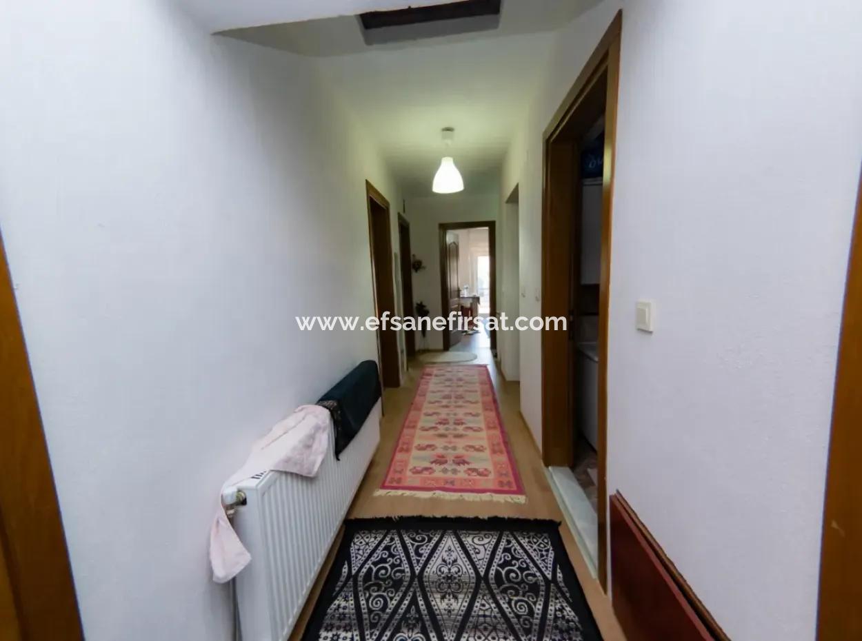 Muğla Ula Kızılağaçta Satılık 520 M2 Müstakil Arsada 104M2 Ev Satılık