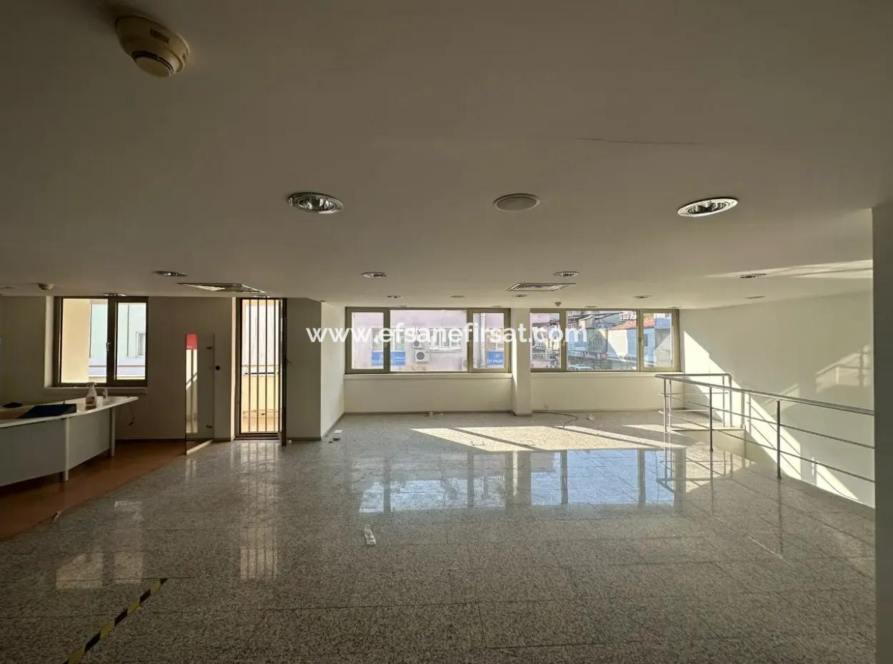 Merkezi Konumda 262 M2 %100 Ticari İmarlı Arsa Satılık