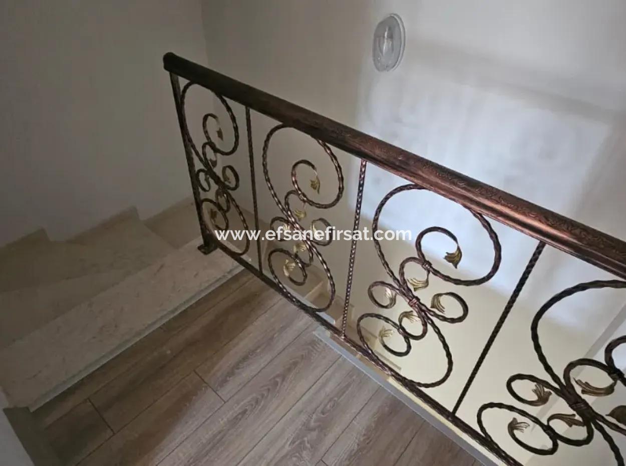 Köyceğiz Gelişimde  3+1 Yüzme Havuzlu Kelepir  Villa Satılık