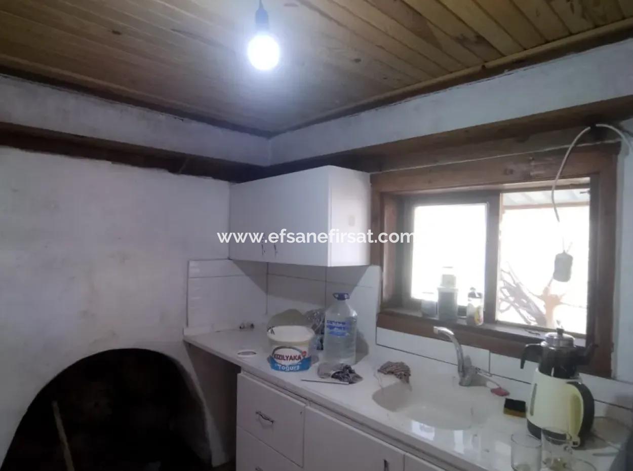Muğla Köyceğiz Çandırda 283 M2 Arazide 81 M2 Köy Evi Kiralık
