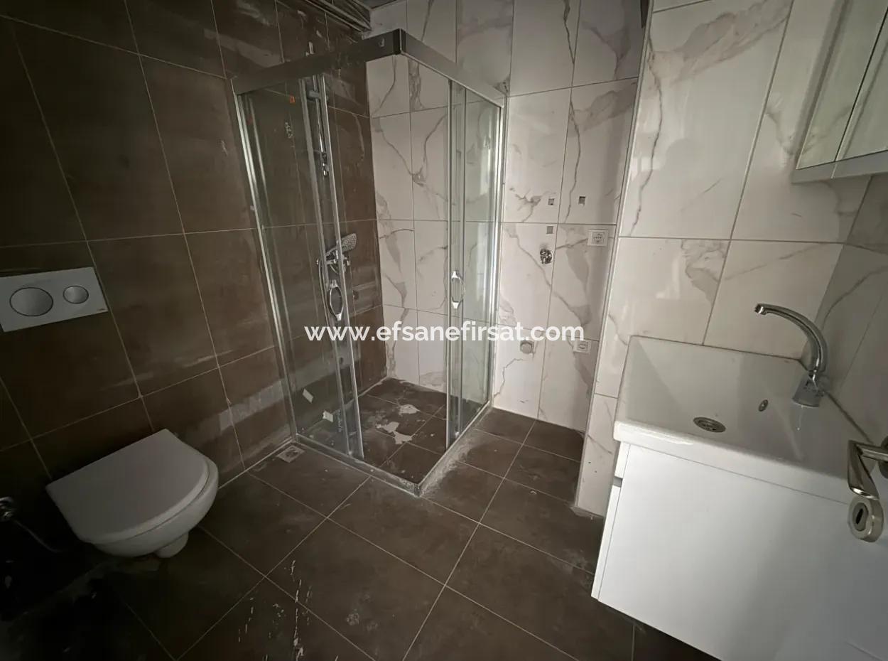 Ortaca Merkeze Yakın Havuzlu Sitede 1+1 Geniş Sıfır Daire Satılık.