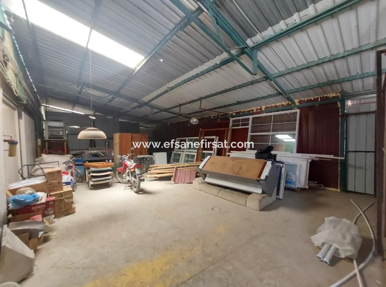 Muğla Dalyan’da 250 M² Tam Kullanımlı Depo Kiralık
