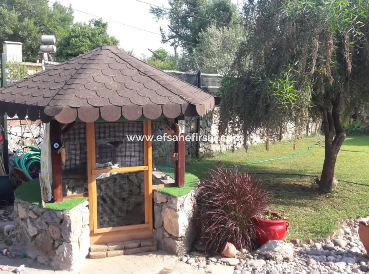 Dalaman Merkezde 780 M2 Arsa Da Havuzlu 3+1 Dubleks Villa Satılık