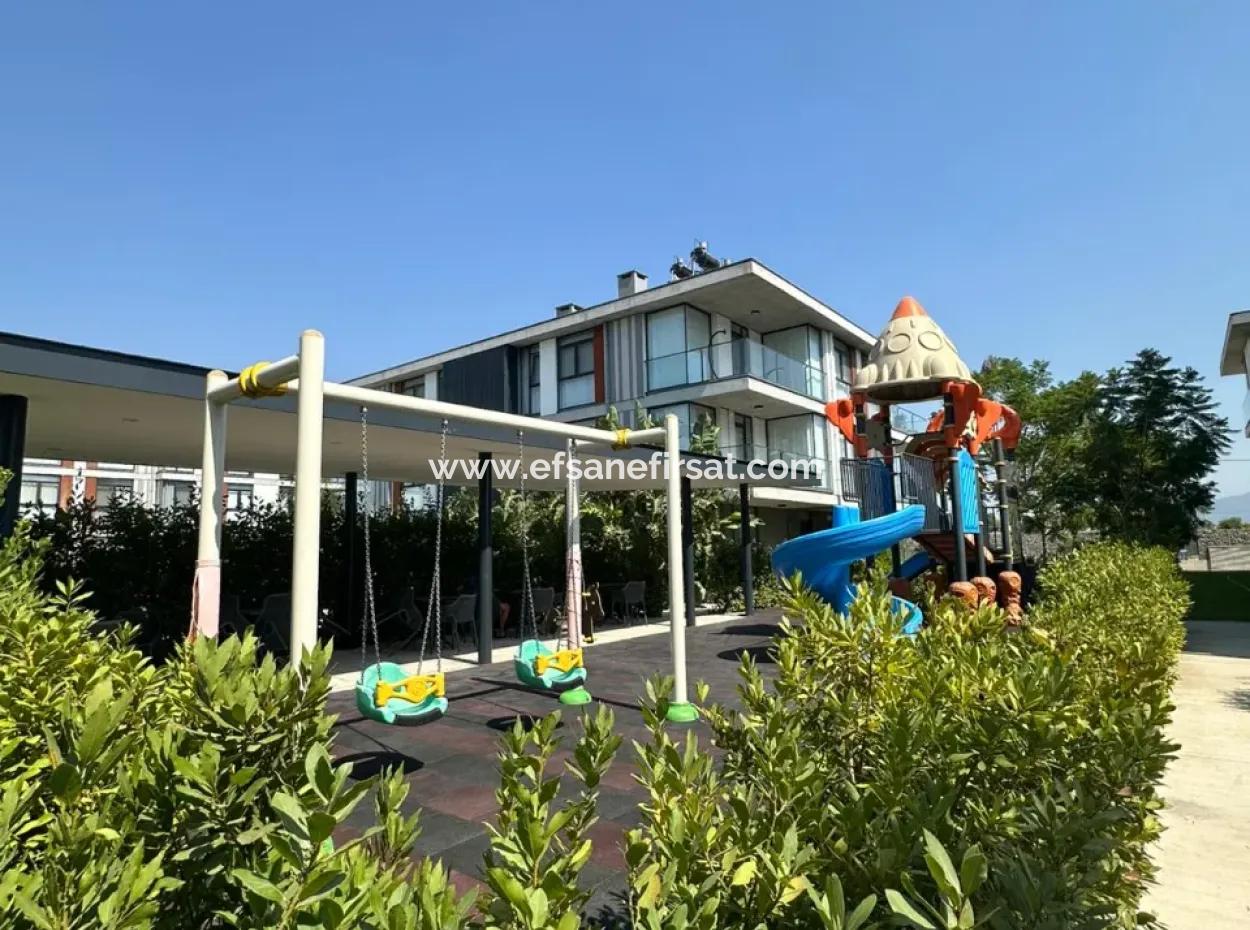 Bahçelife Da 3+1 Lüks Daire Satılık