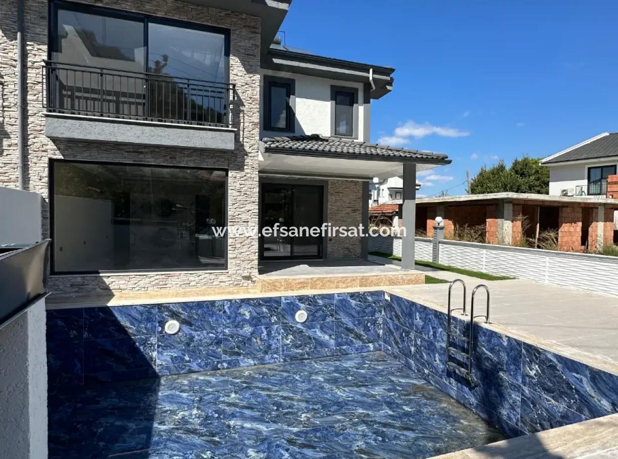 Dalyan Da 4+1 Müstakil Lüks Villa Satılık