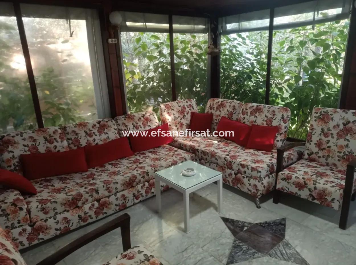 Muğla Ortaca Sarıgerme De Yüzme Havuzlu 130 M2, 3+1 Dubleks Satılık Villa