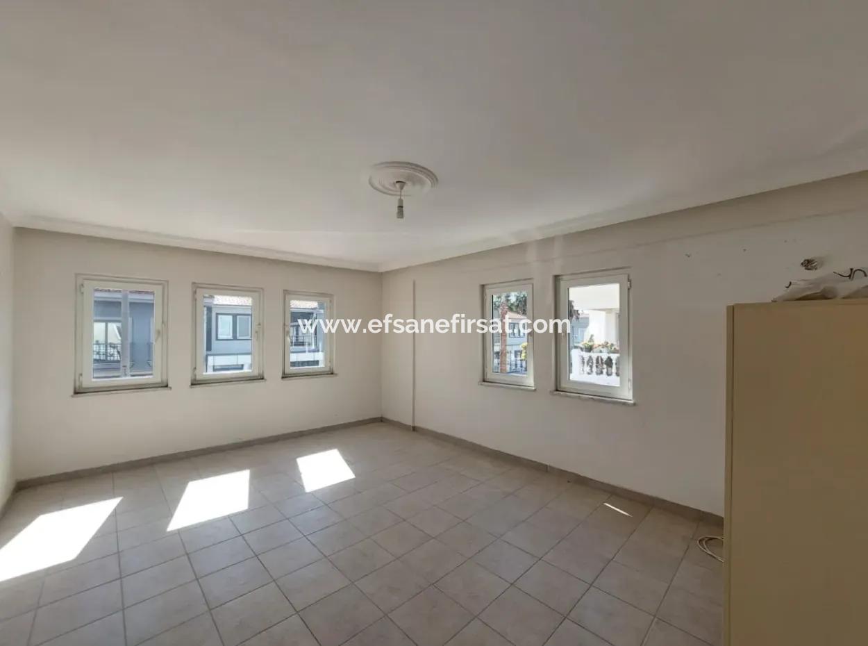 Muğla Dalyan Merkezde, 2+1 Eşyasız Daire Kiralık