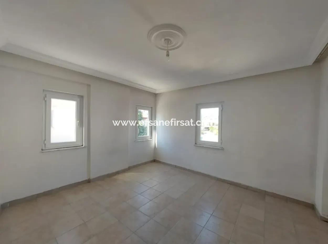 Muğla Dalyan Merkezde, 2+1 Eşyasız Daire Kiralık