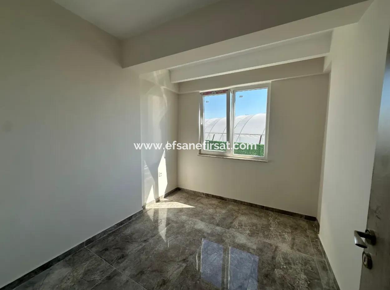 Ortaca Karaburunda  Site İçi 3+1 Havuzlu Daire Kiralık