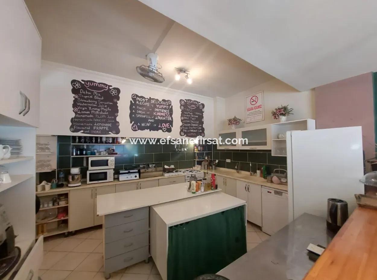 Dalyan Kanal Manzaralı Merkezde Kapı Müşterisi Hazır Devren Kiralık Cafe