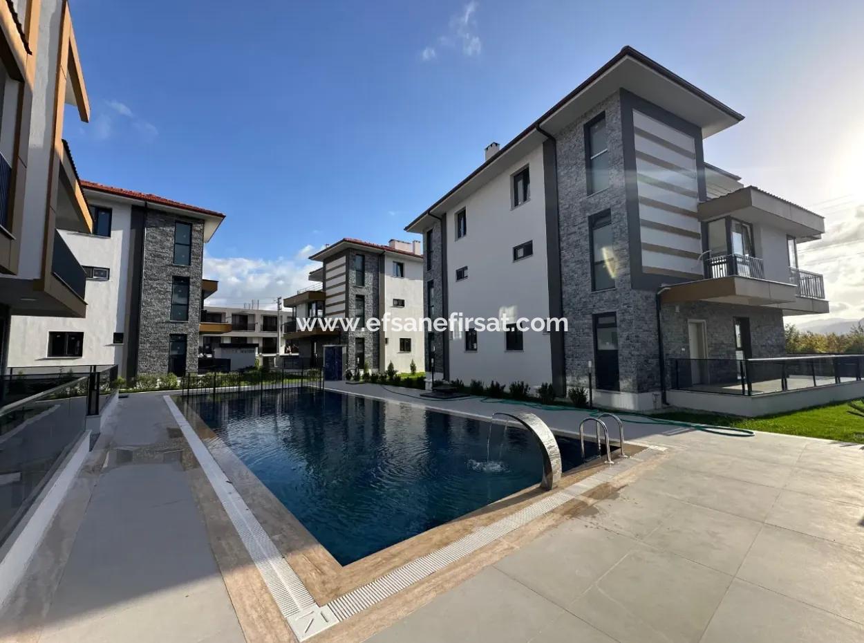 Ortaca Da 4+1, 235 M2 Sıfır Villalar Satılık